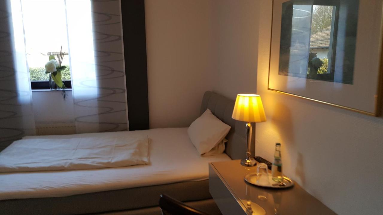 Landhotel Linden Am Venekotensee Niederkrüchten Zewnętrze zdjęcie